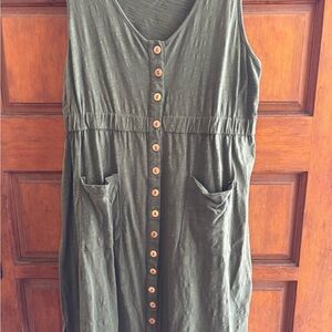 Elegant Olive Sleeveless Midi Dress